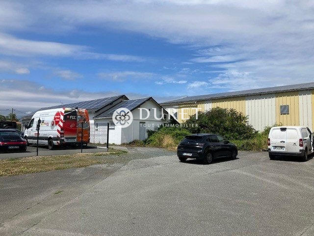 Local d'activités - 1 400 m²