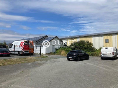 Local d'activités - 1 400 m²