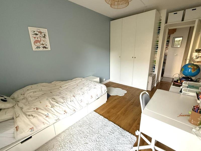 Appartement - 122 m² - 6 pièces