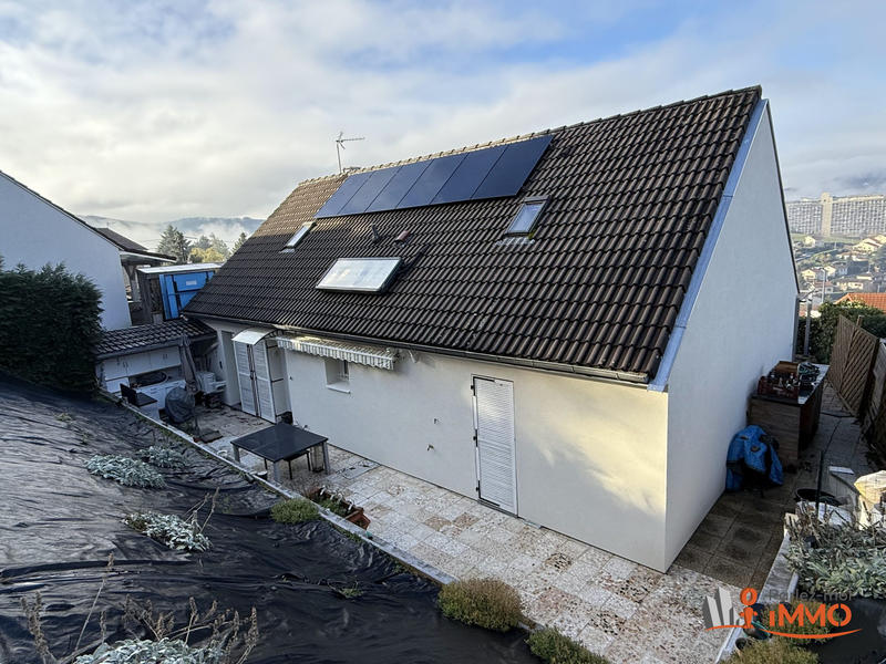 Villa - 144 m² - 6 pièces