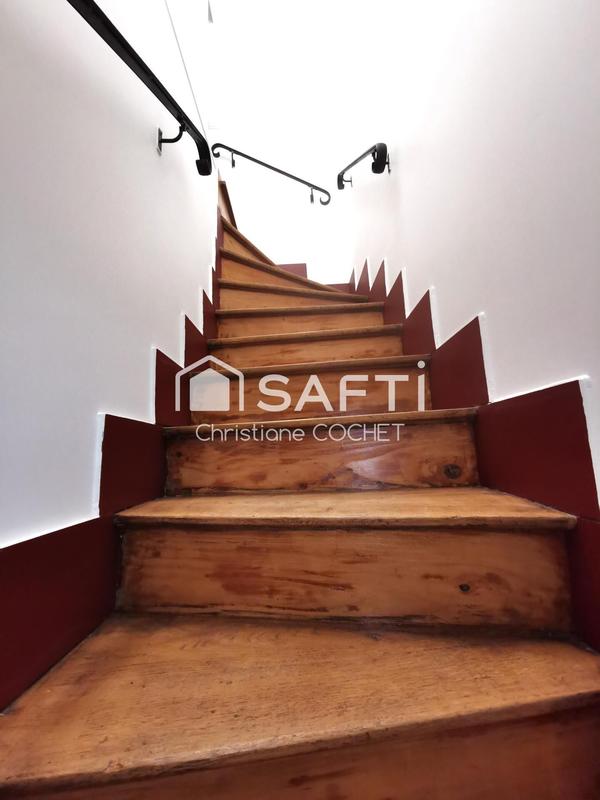 Maison de village - 150 m² - 7 pièces