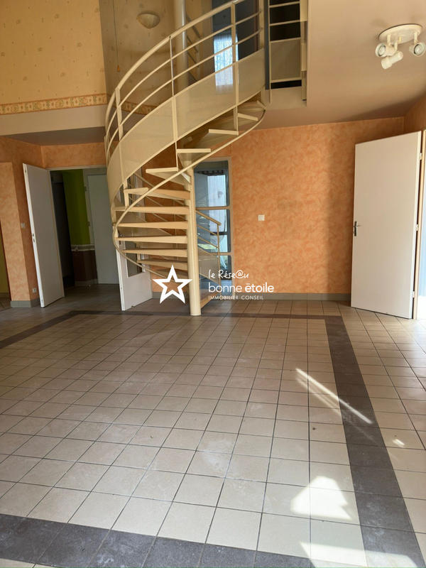 Maison - 125 m² - 6 pièces