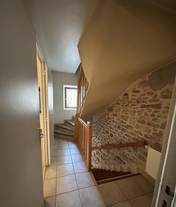 Appartement - 75 m² - 4 pièces