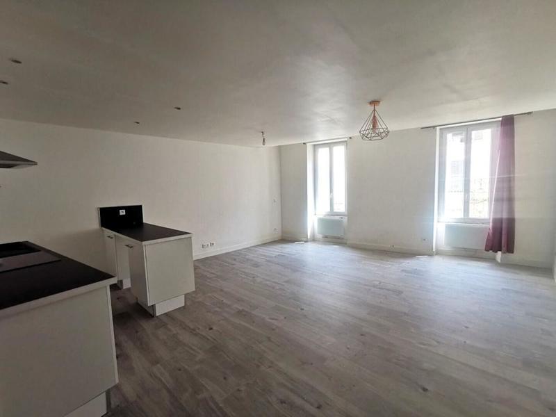 Appartement - 67 m² - 3 pièces