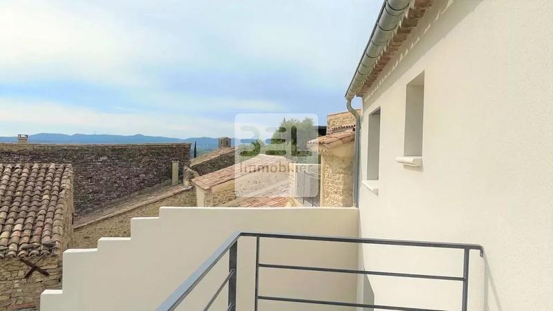 Villa - 147 m² - 8 pièces