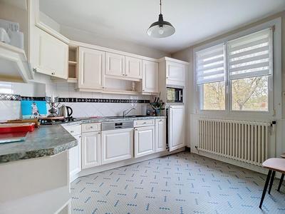 Maison - 107 m² - 4 pièces