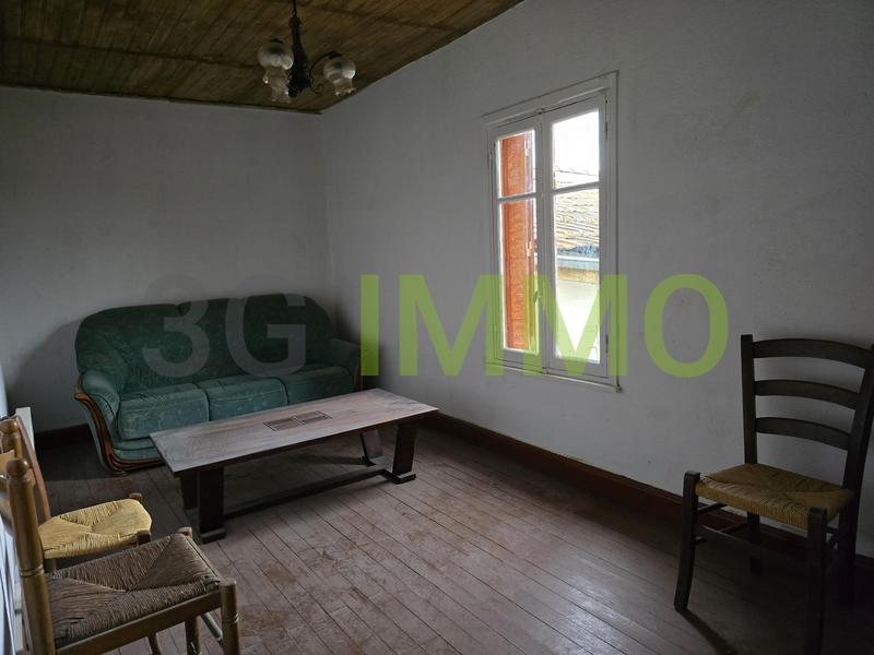 Maison - 106 m² - 7 pièces