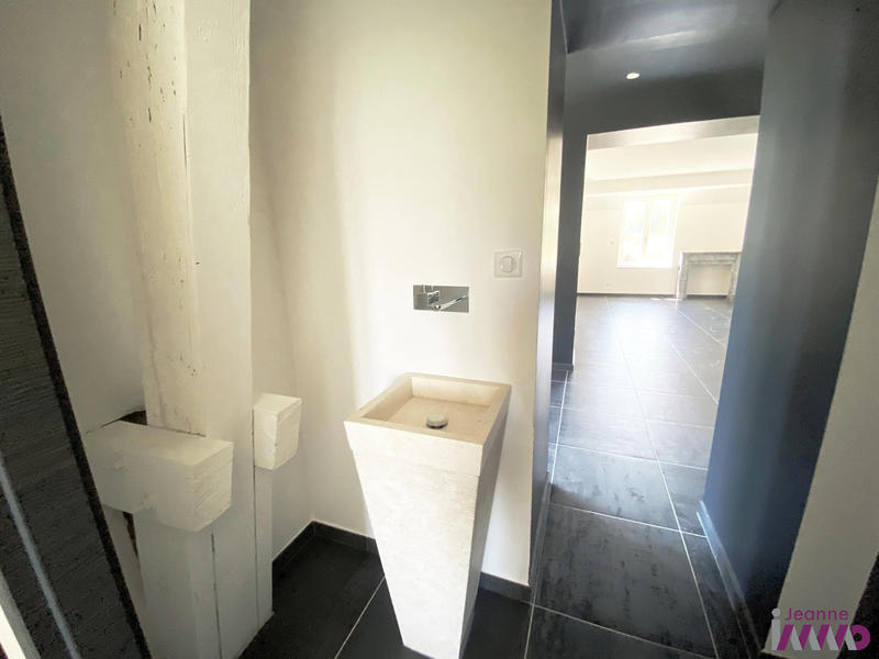 Appartement - 95 m² - 3 pièces