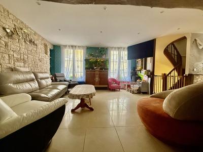 Maison - 142 m² - 6 pièces