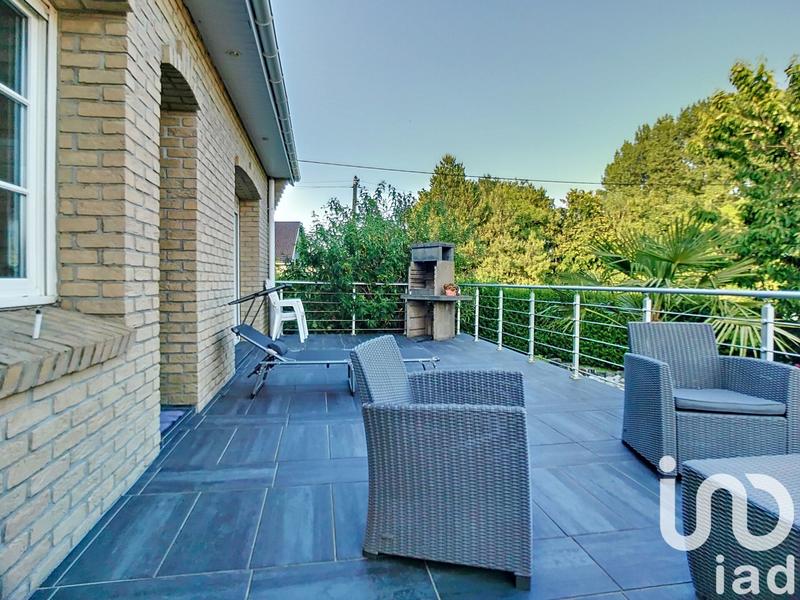 Maison - 183 m² - 10 pièces