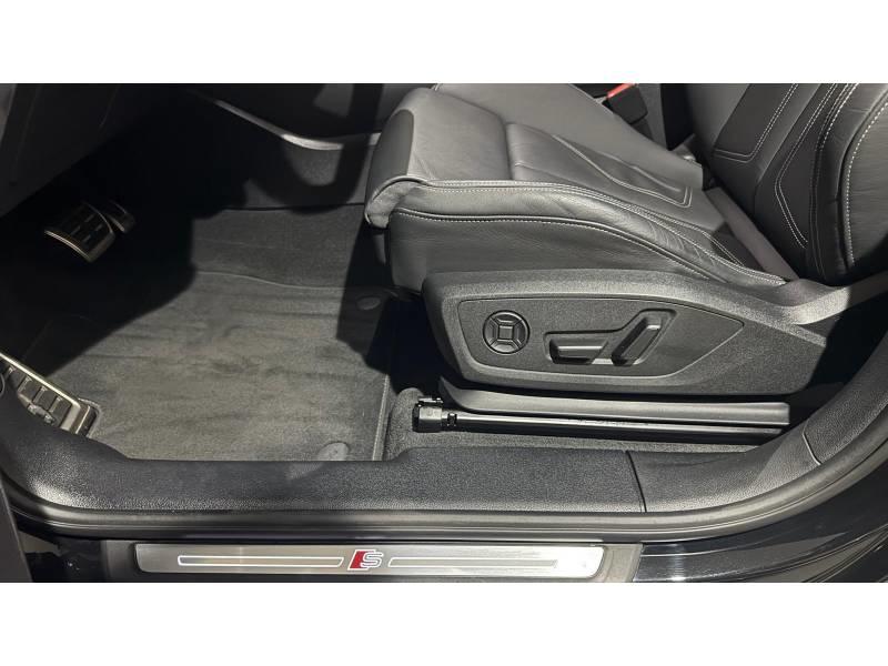 Audi Q3 45 TFSIe 245 ch s tronic 6 s line