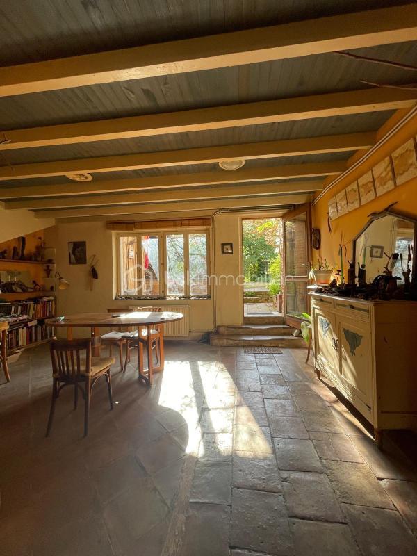 Maison de ville - 250 m² - 7 pièces