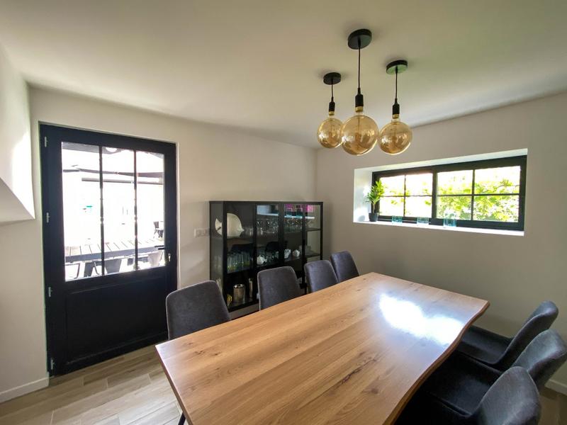 Maison - 138 m² - 8 pièces