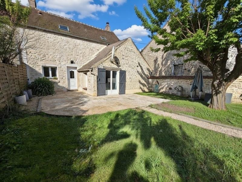 Maison - 85 m² - 4 pièces