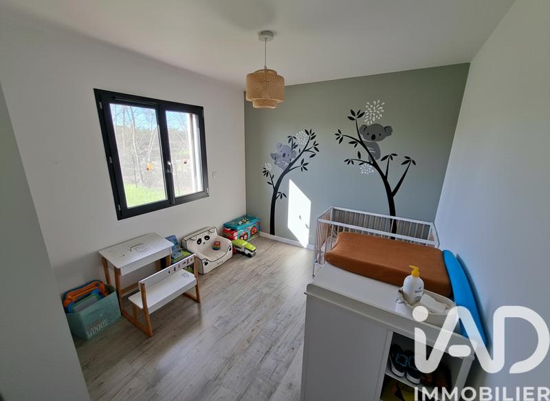 Maison - 94 m² - 4 pièces