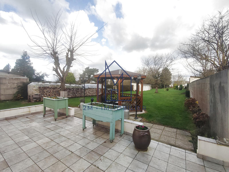 Maison - 98 m² - 4 pièces