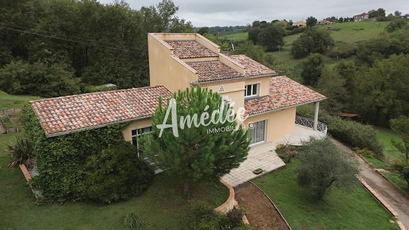 Villa - 166 m² - 5 pièces
