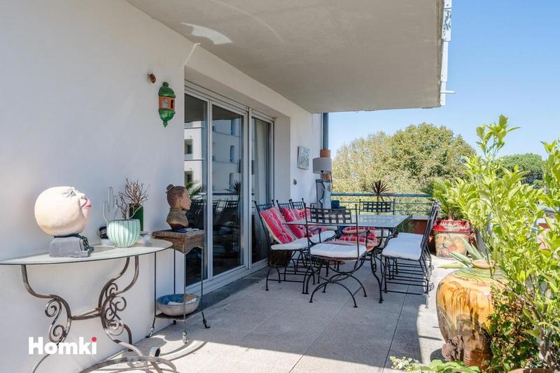 Appartement - 95 m² - 4 pièces