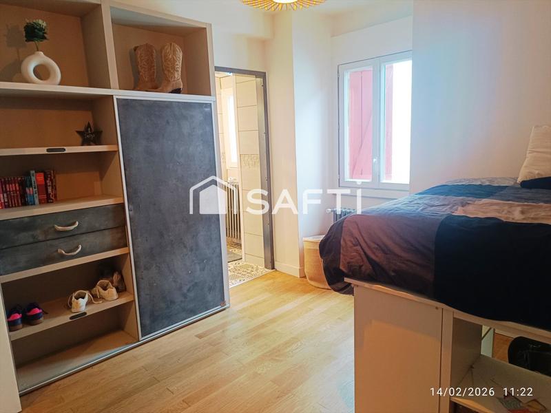Appartement - 158 m² - 5 pièces