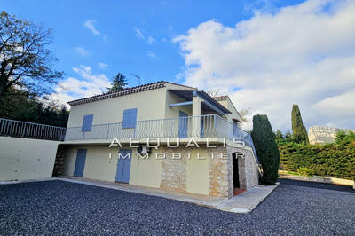 Villa - 169 m² - 4 pièces