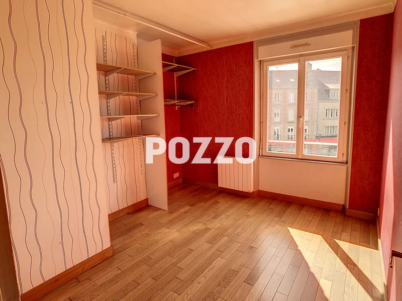 Immeuble - 152 m² - 6 pièces