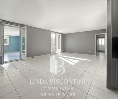 Maison - 128 m² - 7 pièces