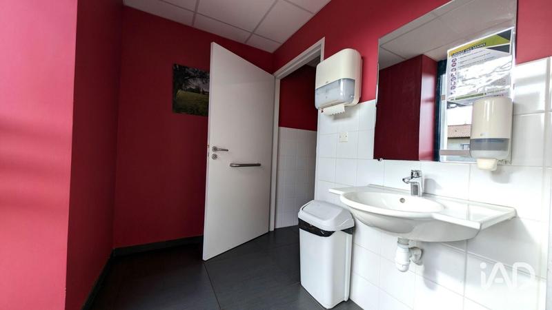 Local commercial - 115 m²