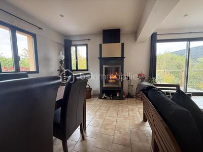 Maison - 155 m² - 5 pièces