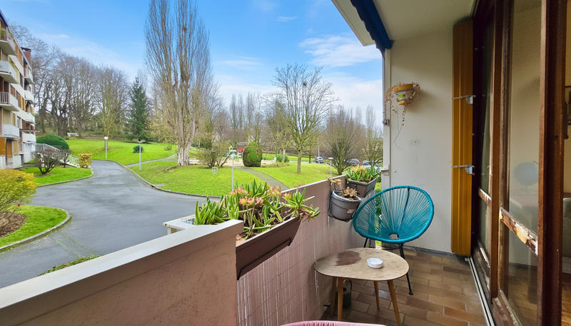 Appartement - 97 m² - 5 pièces