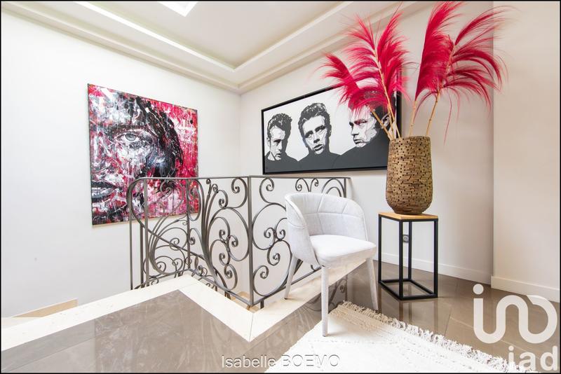 Maison de maîtres - 348 m² - 11 pièces