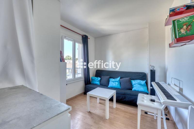 Maison - 113 m² - 6 pièces