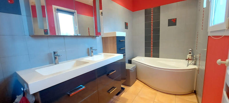 Villa - 155 m² - 5 pièces