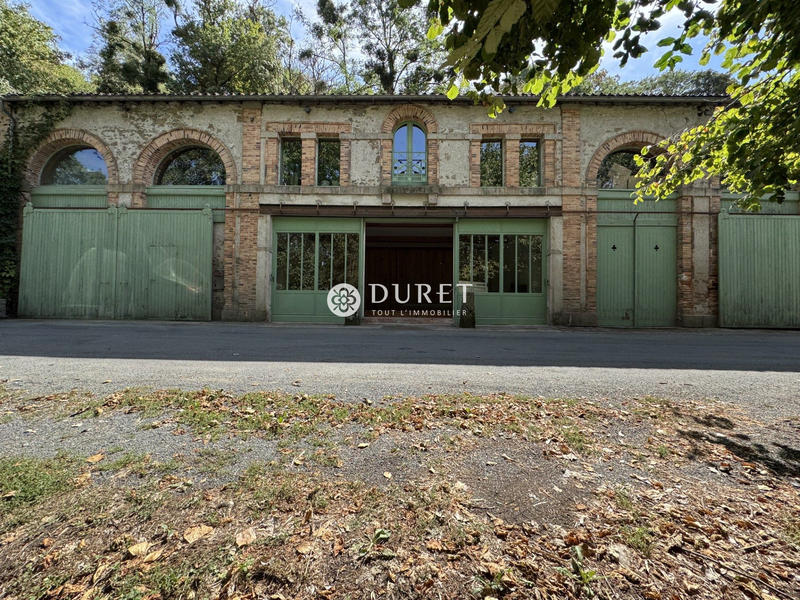 Local d'activités - 64 m²