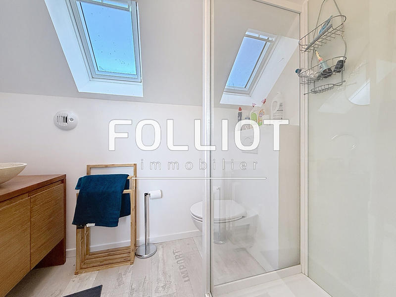 Maison - 141 m² - 7 pièces