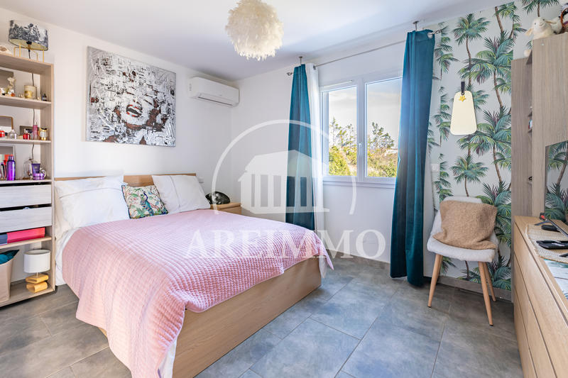 Maison - 111 m² - 4 pièces