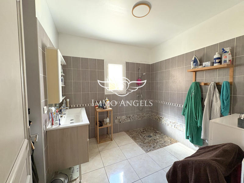 Maison - 126 m² - 5 pièces