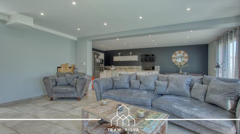 Maison - 160 m² - 5 pièces