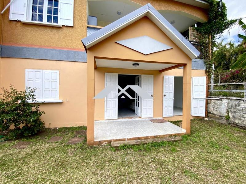 Appartement - 111 m² - 4 pièces