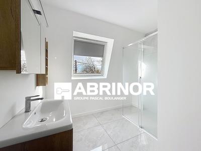 Maison - 138 m² - 5 pièces