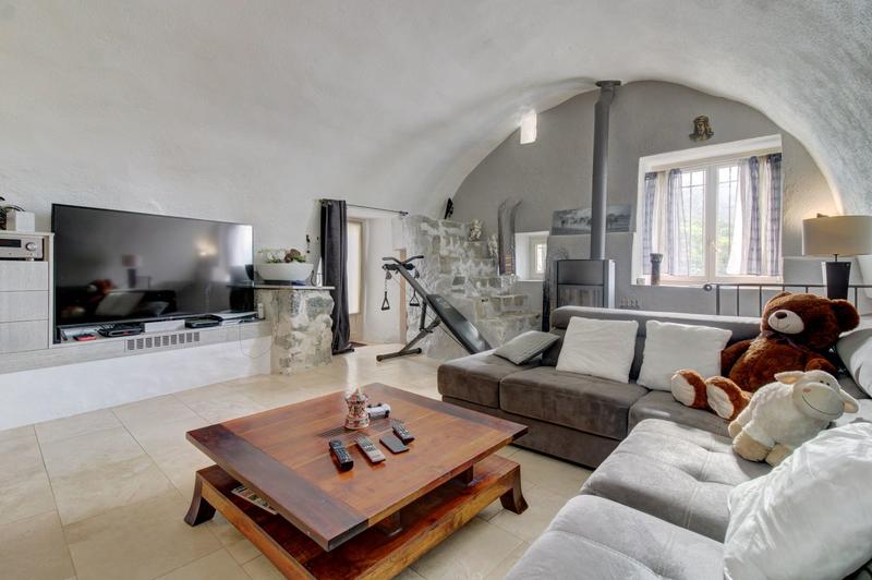 Maison de village - 95 m² - 4 pièces