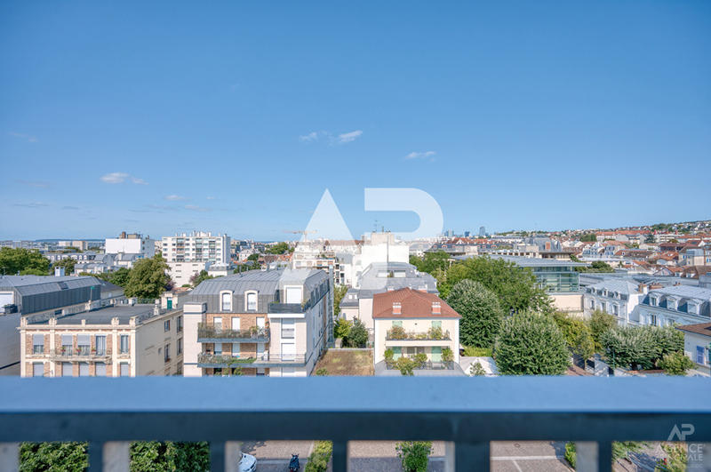 Appartement - 92 m² - 4 pièces