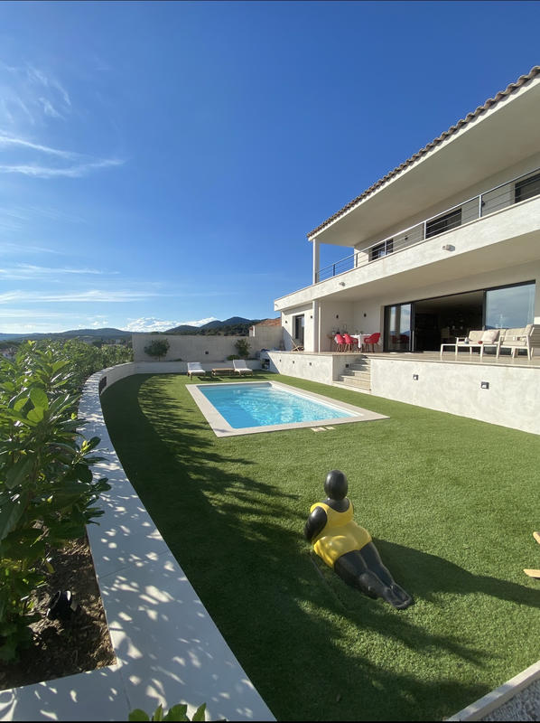 Villa - 160 m² - 4 pièces