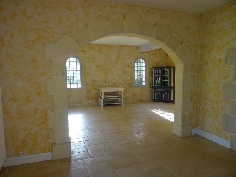 Maison - 229 m² - 8 pièces