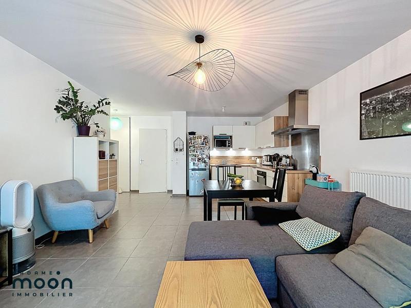 Appartement - 65 m² - 3 pièces