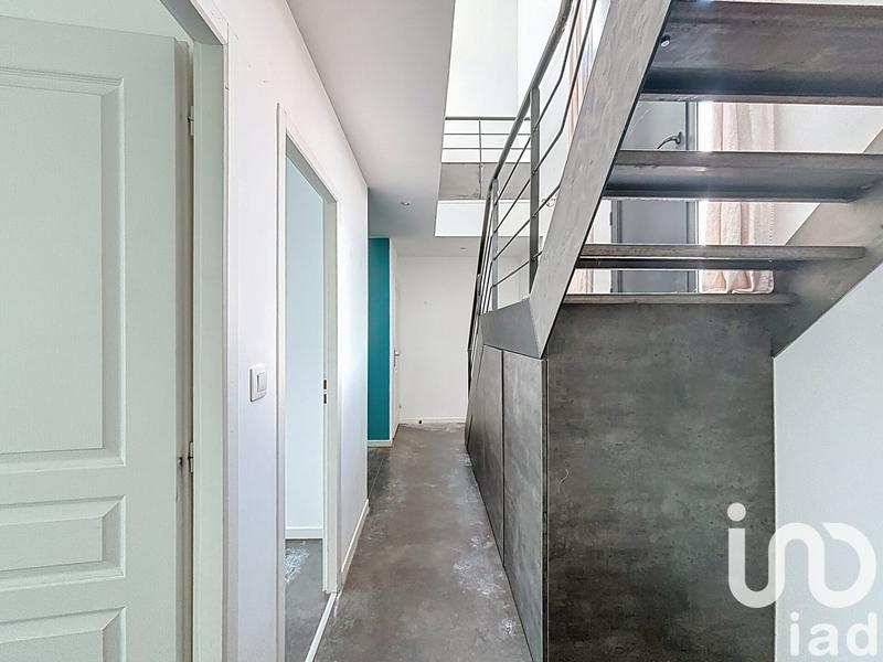 Appartement - 90 m² - 3 pièces