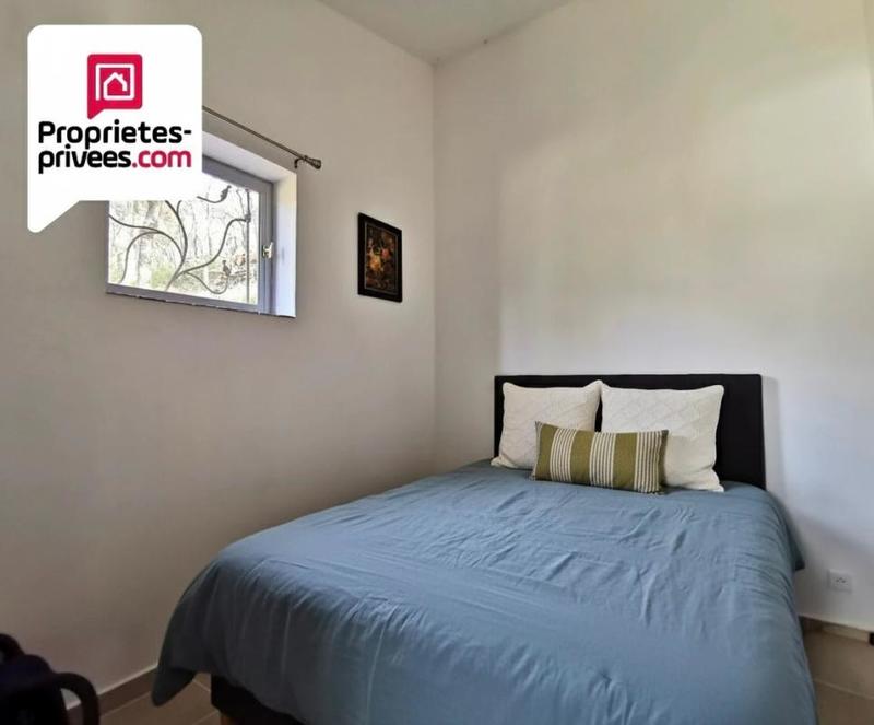 Maison - 170 m² - 9 pièces