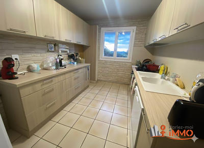 Villa - 95 m² - 5 pièces