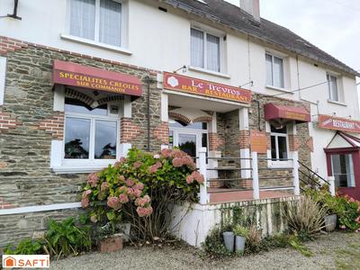 Maison - 264 m² - 19 pièces