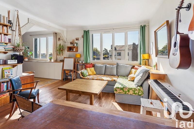 Appartement - 126 m² - 6 pièces