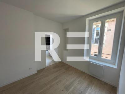 Appartement - 42 m² - 3 pièces